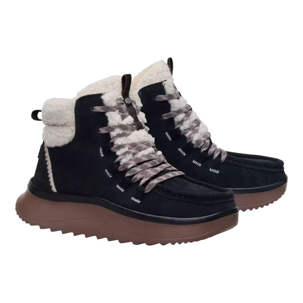 Wendy Peak Apres Suede CozStit 